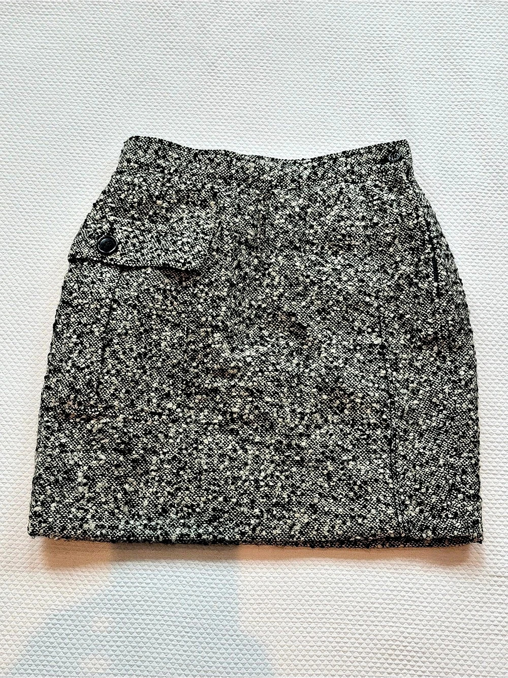 Valentino Tweed Mini Skirt in Black & White Size Small